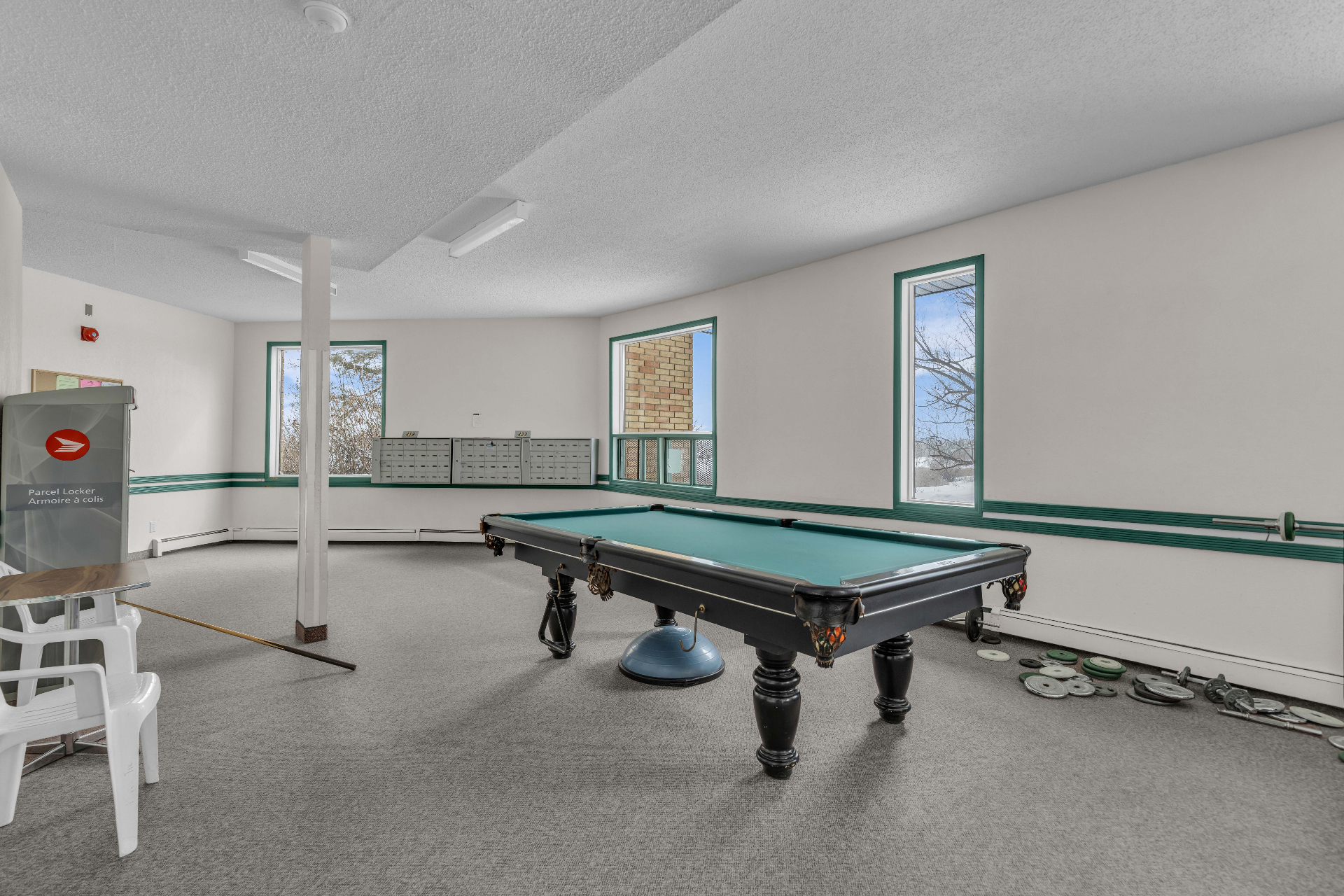 低价出售！Lakewood Civic Centre两房公寓出售·419 Tait Court # 301——林与唐地产 - 11